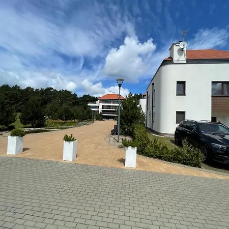 Baltica Heaven Apartmant 95f 아파트 로고보