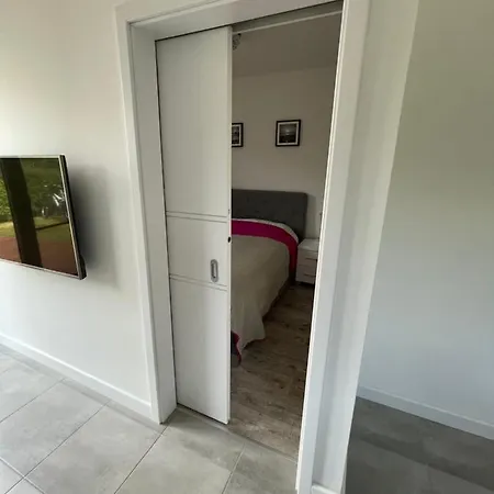 아파트 Baltica Heaven Apartmant 95f 로고보